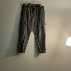 COPY - Univibe, size XL boys green Cargo pants. Worn.